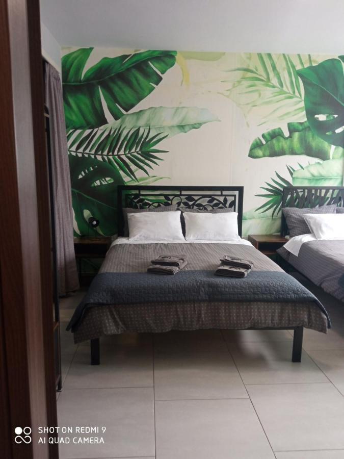 Patras' Hitech Apartment Zewnętrze zdjęcie