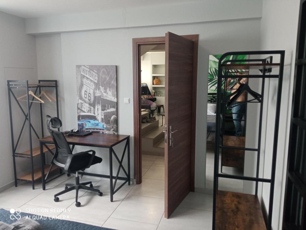 Patras' Hitech Apartment Zewnętrze zdjęcie
