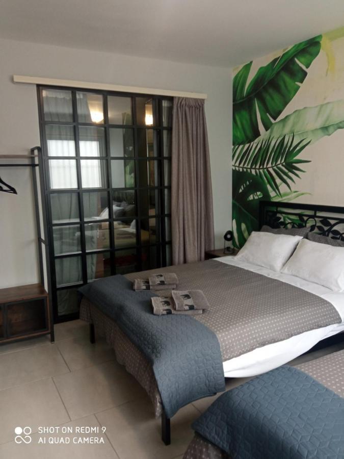 Patras' Hitech Apartment Zewnętrze zdjęcie